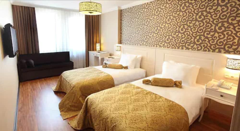 Taksim Pera Orient 4* Istanboel