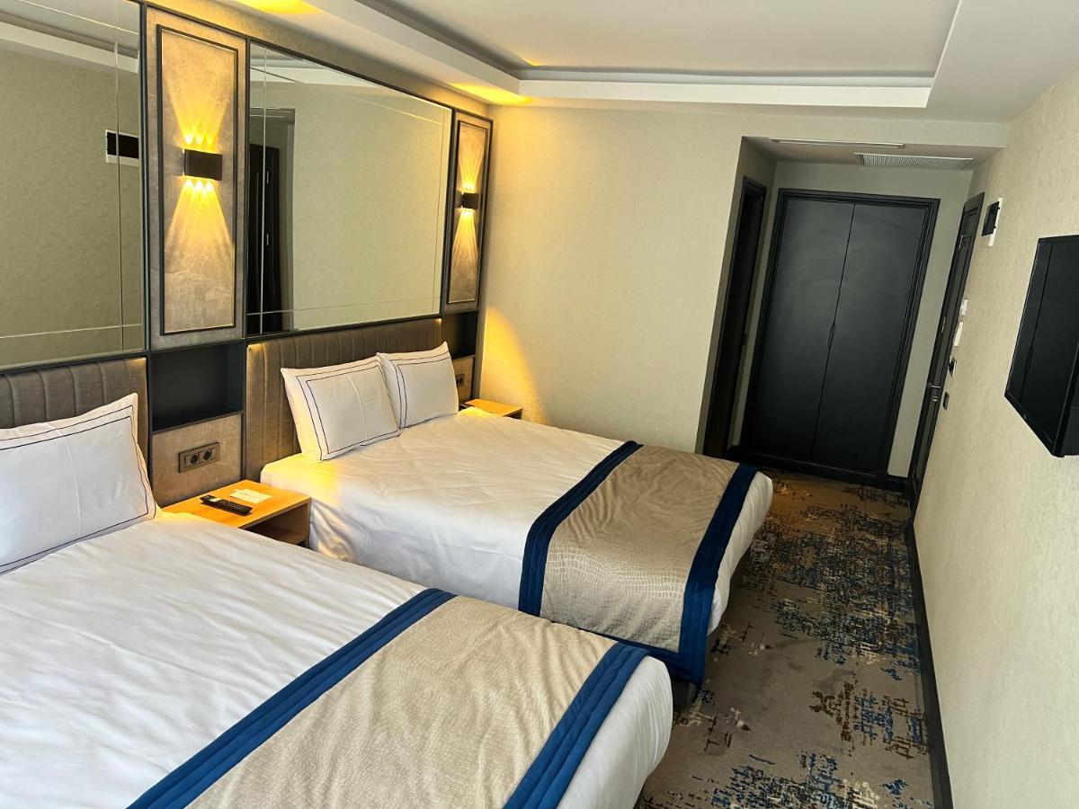 Taksim Pera Orient 4* Стамбул